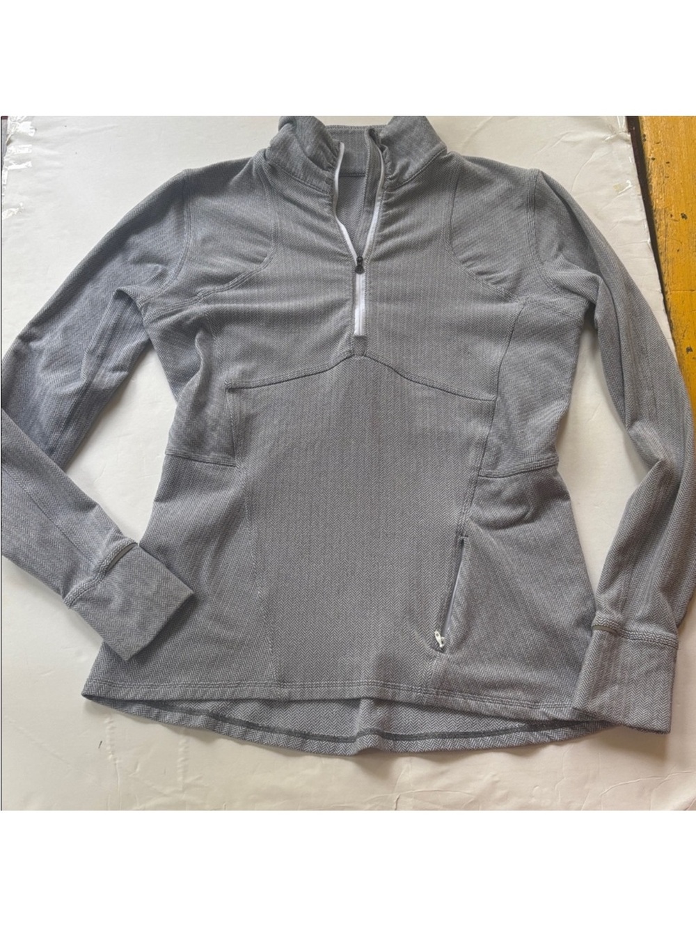 Lululemon Runderful 1/2 Zip Herringbone Gray Pullover 12 Layer Hiking Rare L XL